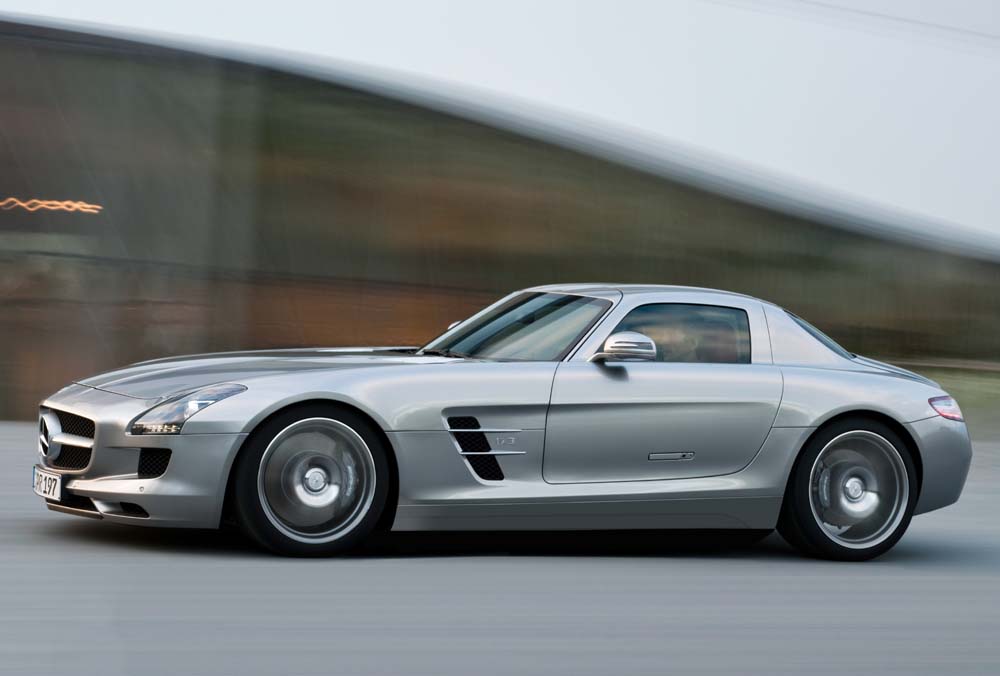 Mercedes Benz Sls Amg Vzpominka Na Minulost Novinky Autokaleidoskop